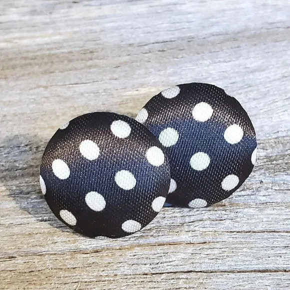 Polka Dot Black White Pretty Woman Round Silk Blend Fabric Button Earrings - Picture 4 of 6